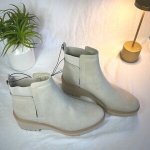 A.N.A. Womens Cream Beige Minimalist Capsule Academia Chelsea Ankle Boot 9.5 NWT